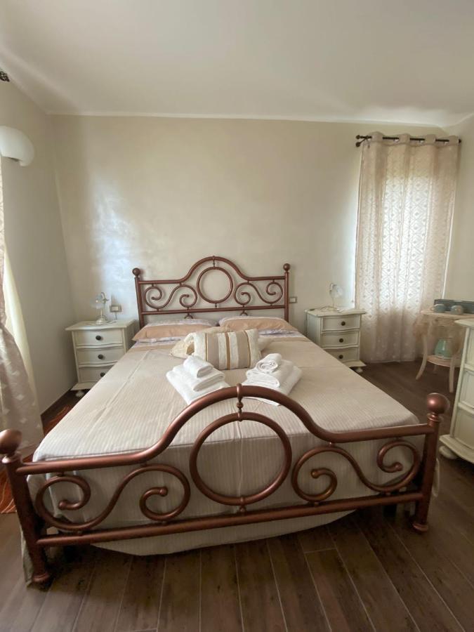 Casa Vacanze La Pineta Montalcino Kültér fotó
