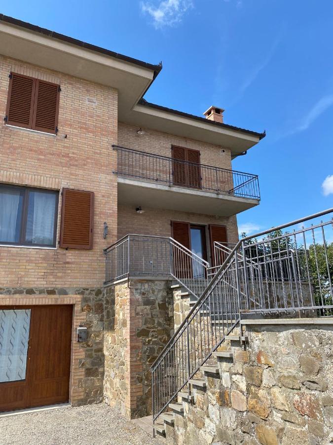 Casa Vacanze La Pineta Montalcino Kültér fotó